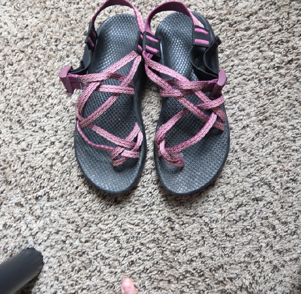 Chacos Size 7 - Picture 3 of 4